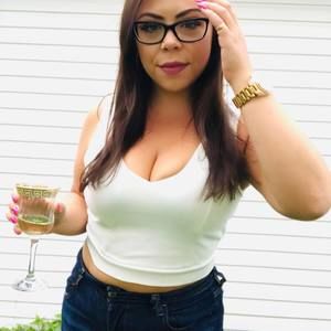 Meet your Posher, Alana